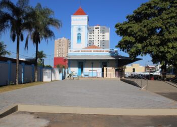 Sede da Fundação Cultural Calmon Barreto contempla exposições e espaços destinados a artistas