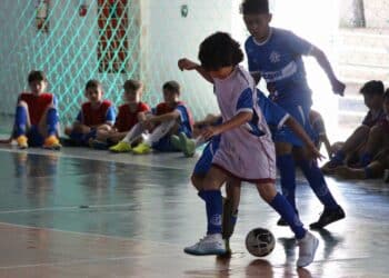 Dínamo promove tarde de lazer e diversão para alunos do projeto Lobinho