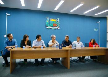Prefeitura de Araxá recebe reitora da UFTM e apresenta locais para a instalação do campus federal