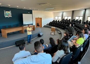 Sine Araxá promove reunião com agências de emprego para impulsionar políticas públicas do setor