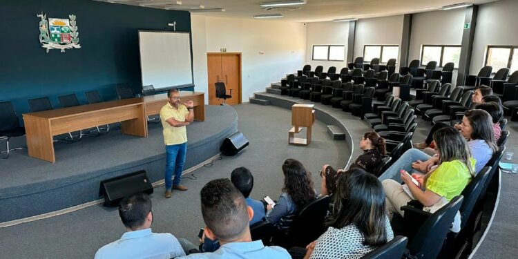 Sine Araxá promove reunião com agências de emprego para impulsionar políticas públicas do setor