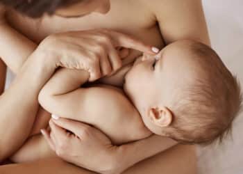 Agosto Dourado 2023: leite materno salva vidas!