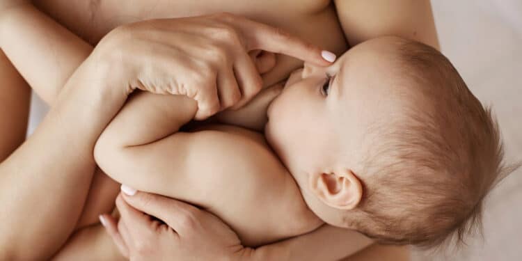 Agosto Dourado 2023: leite materno salva vidas!