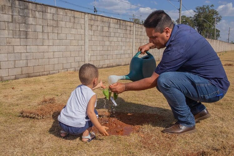 Dia da Árvore tem ação especial com crianças e adolescentes da Casa Lar e Casa Abrigo
