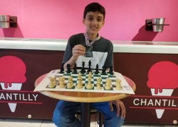 Edgard é campeão da 7ª Copa Araxá de Xadrez