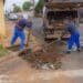 Prefeitura de Araxá realiza limpeza preventiva de bueiros em todos os setores da cidade