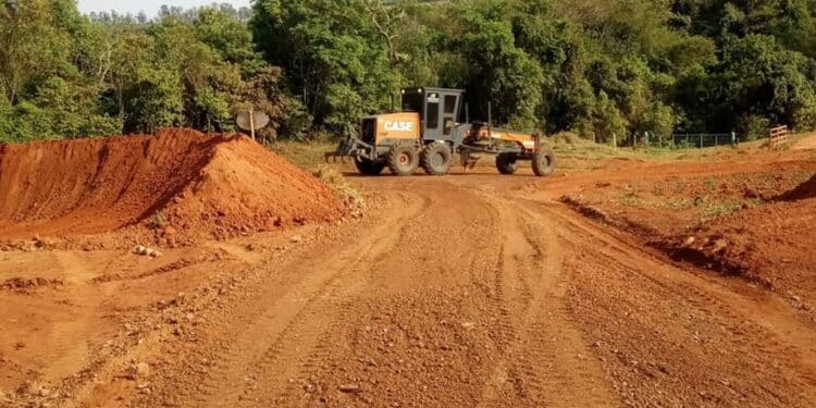Secretaria de Agricultura e Pecuária intensifica manutenção nas estradas rurais
