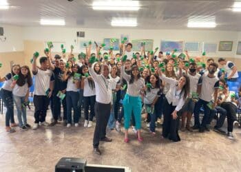 Projeto Educação Financeira do Sicoob Creditril celebra um ano