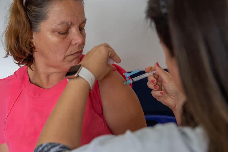 Confira o cronograma de vacinação contra a Covid-19 para esta quarta-feira (20)