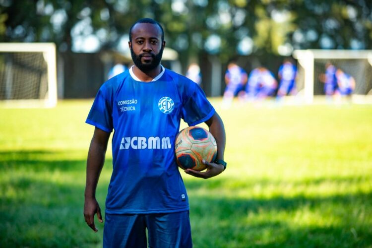 Dínamo anuncia Warley Fernando como novo supervisor das categorias de base