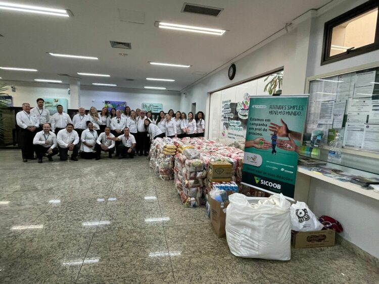 Sicoob Creditril arrecada sete toneladas de alimentos e ajuda nove instituições filantrópicas de Uberlândia-MG e região