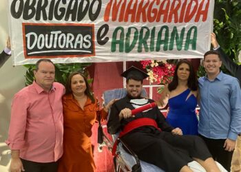 Paciente com Trombose Venosa Profunda participa de sua formatura presencialmente