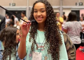 Estudante do CSD representa região e aprova proposta na Plenária Estadual do Parlamento Jovem de Minas