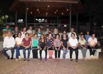 Grupo de seresta Música na Janela completa 30 anos trazendo ao público músicas que emocionam e tocam o coração