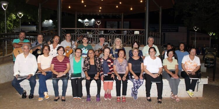 Grupo de seresta Música na Janela completa 30 anos trazendo ao público músicas que emocionam e tocam o coração