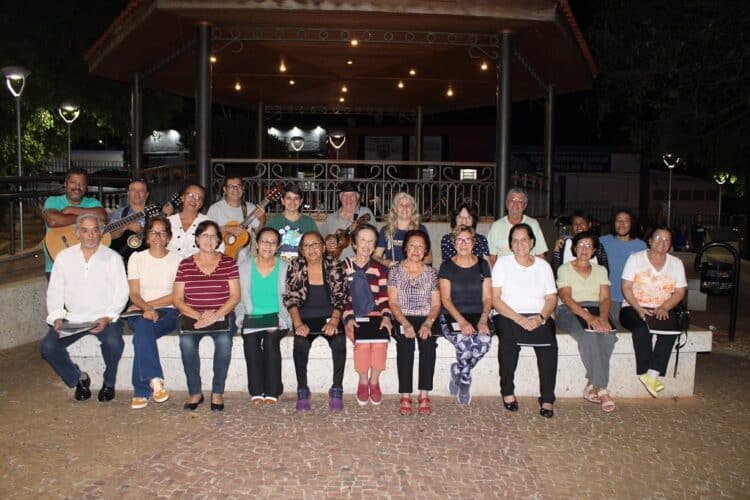 Grupo de seresta Música na Janela completa 30 anos trazendo ao público músicas que emocionam e tocam o coração