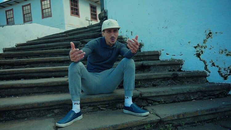 Agá Erre lança o videoclipe da canção “Um Belo Dia”