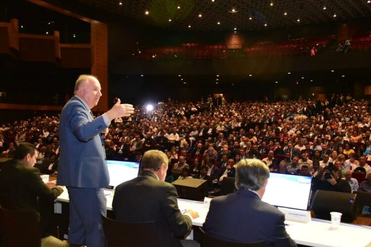 Crise financeira: Araxá participa de Mobilização Municipalista em Brasília; evento reuniu 3 mil prefeitos