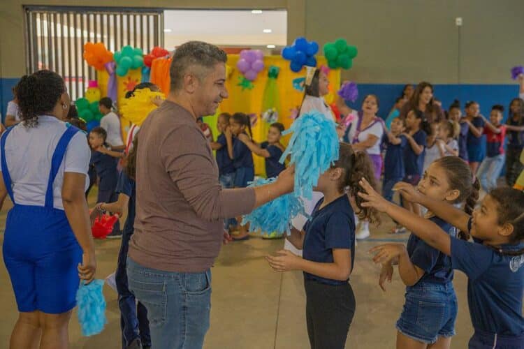 Secretaria de Educação abre Semana da Criança no Oratório Nossa Senhora Auxiliadora