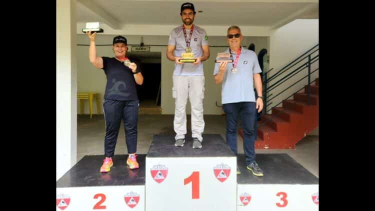 Jane Porfírio é Campeã Mineira no Tiro Esportivo