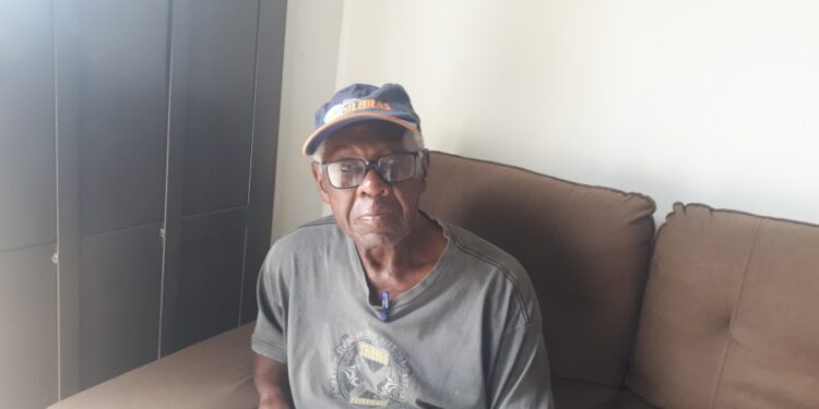 Pai procura por filho desaparecido há 5 anos