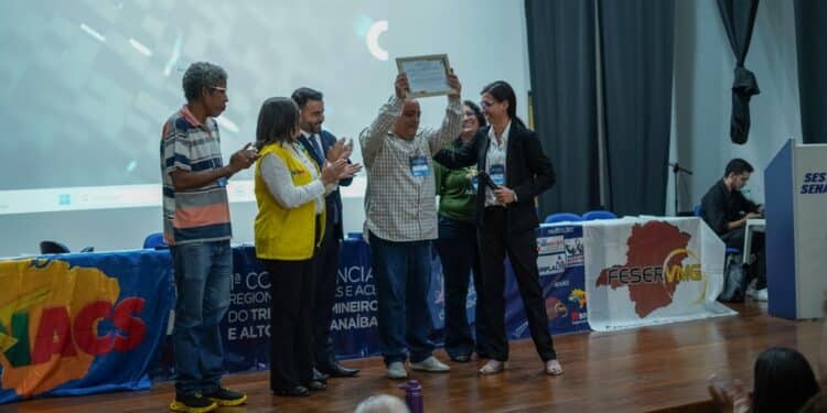 Conferência finaliza com apoio de profissionais da classe em busca de mais valorização pelo serviço desempenhado de Agentes Comunitários de Saúde e Endemias