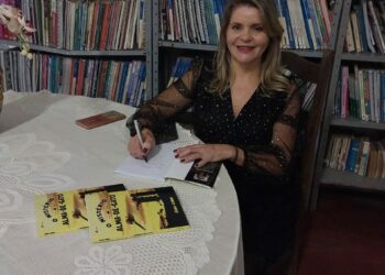 O Mistério da alma de gato da escritora Édina Cunha