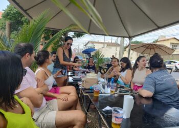 O aniversário da CYNTHIA uma festa cheia de surpresas…