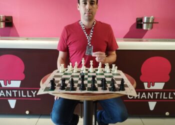 José Luiz de Morais é campeão da 10ª Copa Araxá de Xadrez