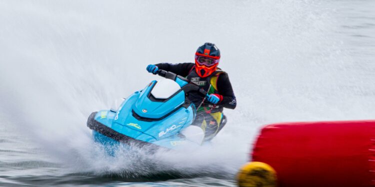 NÉLIO AZEREDO DOS SANTOS É  CAMPEÃO DA NATIONAL CUP