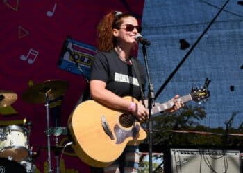 Fim de semana com MPB, sertanejo, rock e samba no Festival O Bão do Buteco