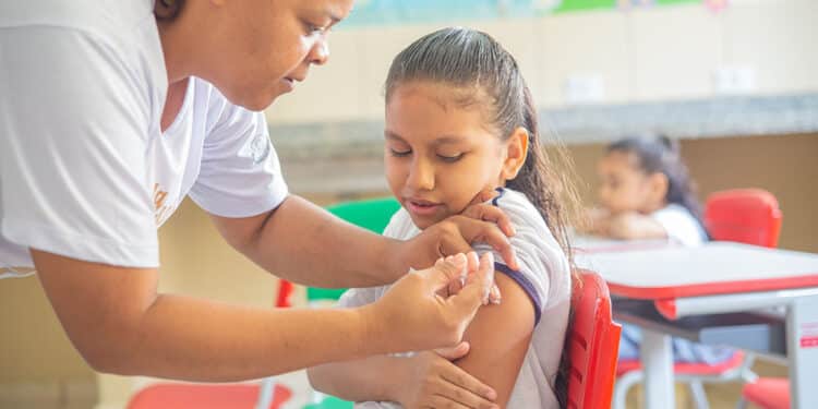 Confira o cronograma de vacinação contra a Covid-19 para a próxima quinta-feira (07)