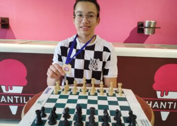 Theo é campeão da 20ª Copa Chantilly de Xadrez