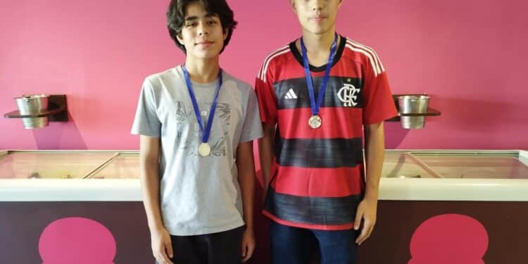 A duplaAndré Felipe e Mateus foi a Campeã do 2º Torneio de Australiana em Araxá