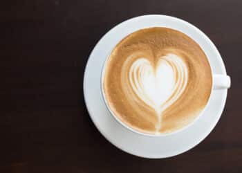 Café faz mal ao coração? Cardiologista da Unimed Araxá responde à pergunta