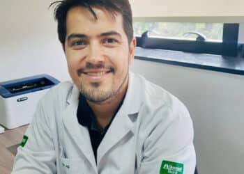 Dezembro Vermelho alerta para aumento de casos de HIV/Aids entre idosos e jovens