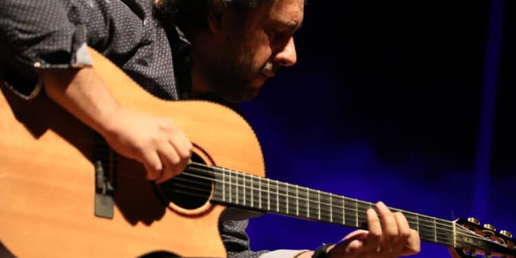 FestNatal apresenta homenagem à banda dona de sucessos como “Bamboléo” e “Djobi djobá” neste domingo (9)