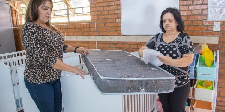 Creches da Prefeitura de Araxá recebem novos mobiliários