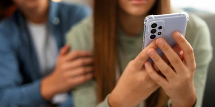 Bullying e cyberbullying no Código Penal: saiba como proteger seus filhos dessas práticas