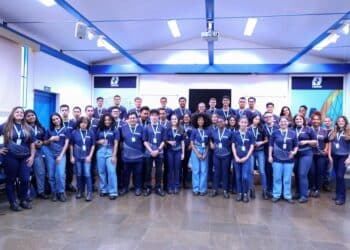 CBMM recebe estudantes do Programa Jovem Aprendiz para seis meses de imersão prática na planta industrial