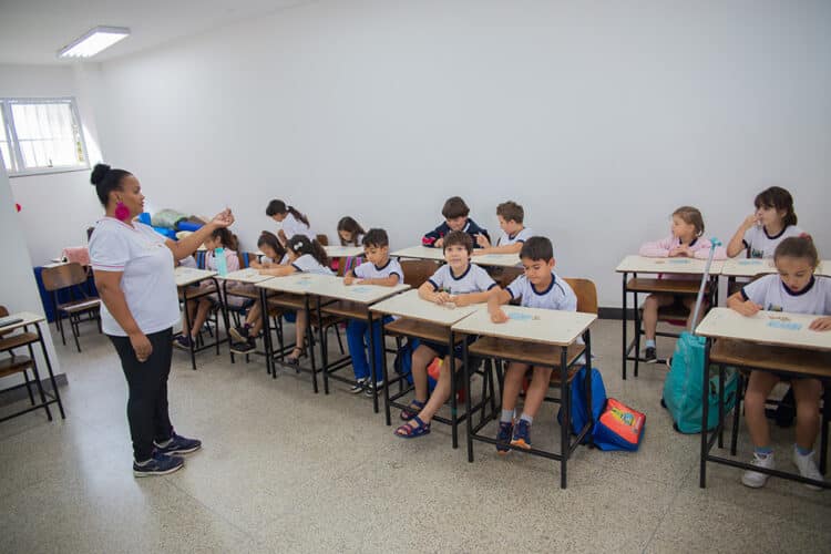 Araxá realiza cadastro de alunos de Escolas Municipais que se interessam em vagas para o Tempo Integral – Ensino Fundamental