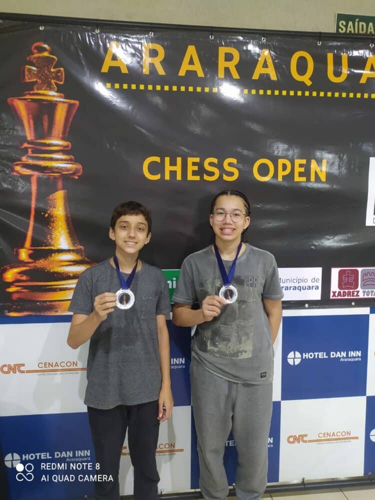 Nova geração do xadrez araxaense vem brilhando!!!! Confira!