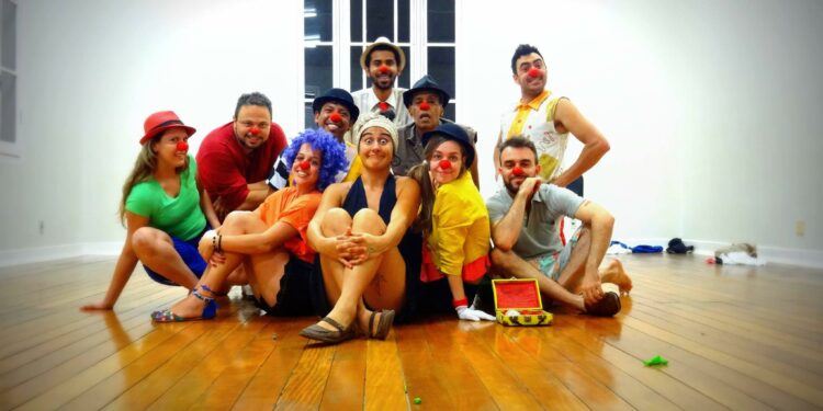 Descubra o Universo da Palhaçaria Essencial com Eva Ribeiro de Portugal