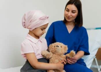 Fevereiro Laranja – Leucemia é o câncer mais comum na infância