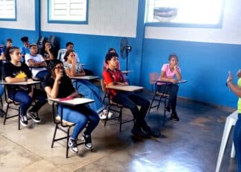 Parceria oferece curso para o acesso de jovens ao mercado de trabalho