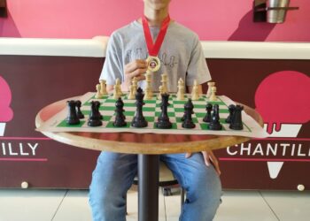 Edgard é campeão da 23ª Copa Chantilly de Xadrez