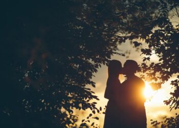 Dia do Beijo – Especialista recomenda: beijar traz inúmeros benefícios para a saúde