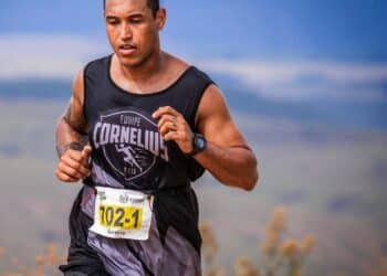 Gustavo “Monstrão” Souza: O Gigante das Montanhas de Araxá na Jaraguá SkyMarathon