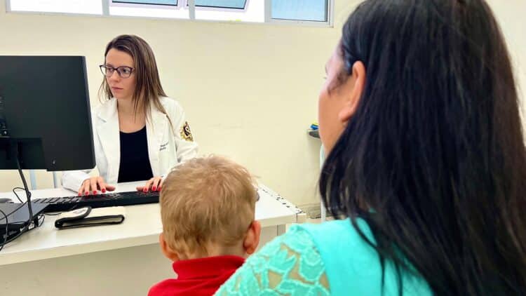 Prefeitura de Araxá abre novo processo seletivo para contratação de médicos para ESFs