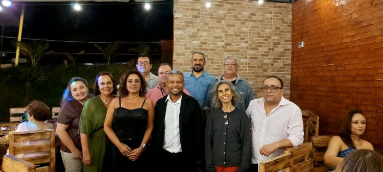 AIA tem nova diretoria empossada com Walter Júnior, presidente, e Cynthia Verçosa, vice-presidente